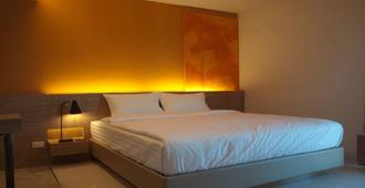 Abizz Hotel Lampang Airport - Lampang - Camera da letto