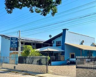 Hangar Pousada - Navegantes - Edifício
