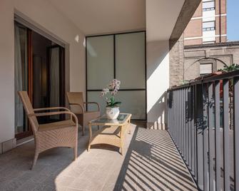 Hotel Stendhal - Parma - Balcony