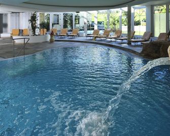 Hotel Alte Post - זנקט אנטון אם ארלברג - בריכה