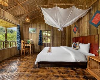 Chapa Farmstay - Mountain Retreat - Sa Pa - Yatak Odası