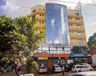 Meru Paramount Hotel - Meru - Edificio