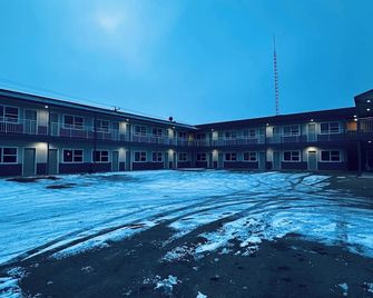 Rimbey Motor Inn - Rimbey - Building