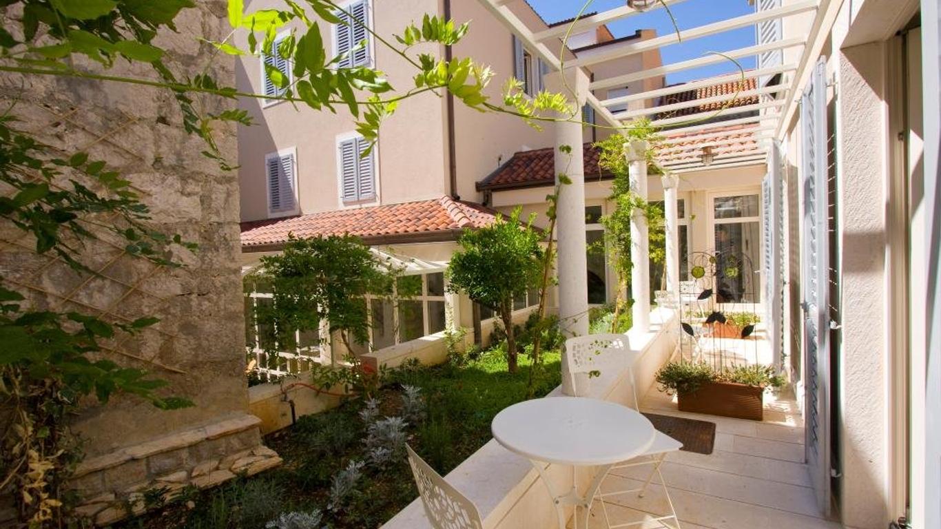 Hotel Croatia