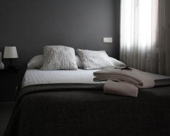 Hostal Rofer - Madrid - Habitació