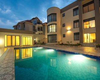 Lexor Apartments - Kigali - Svømmebasseng