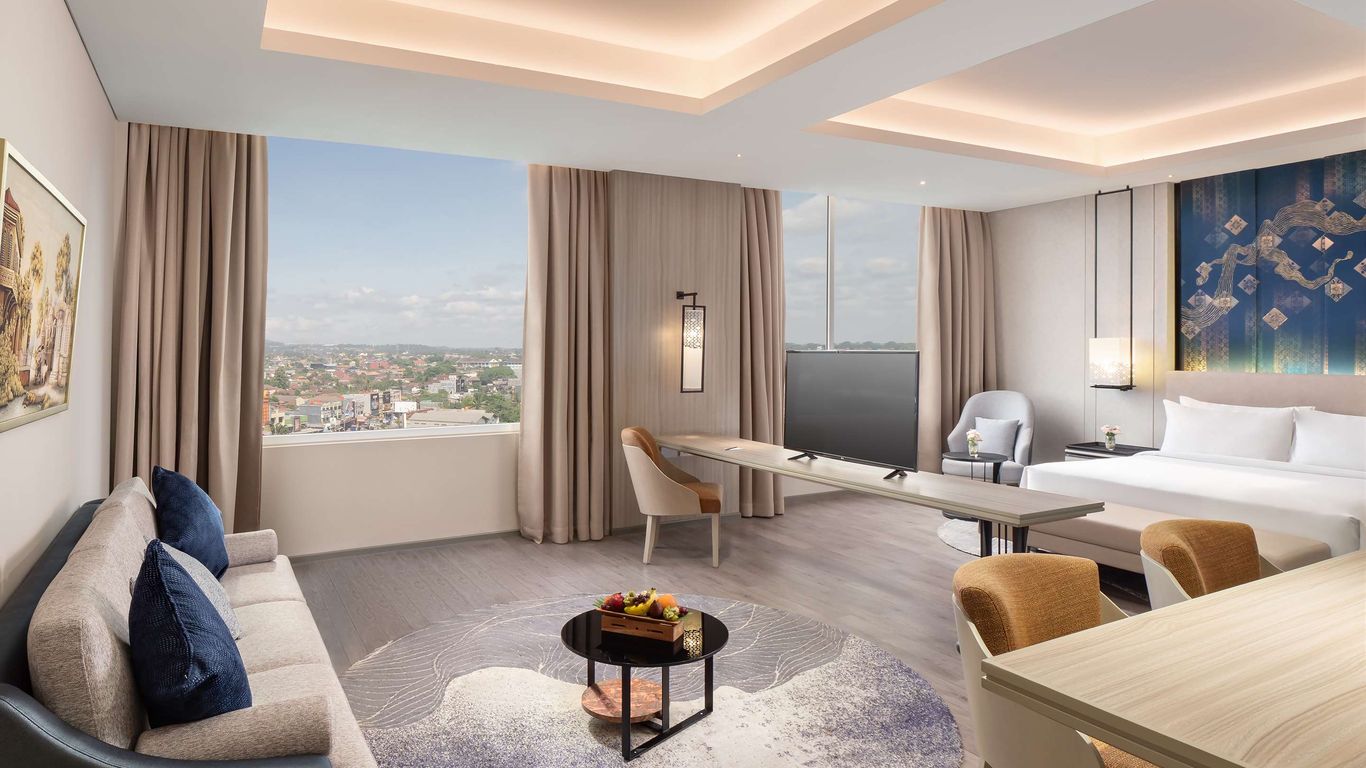 楠榜克達頓麗笙飯店