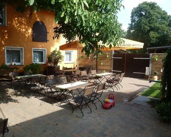 Landgasthof Deinert - Genthin - Patio
