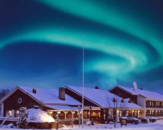 Kultahippu Hotel & Apartments - Ivalo - Building