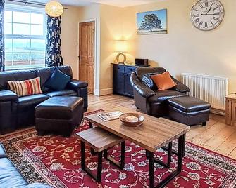 Foston Grange Cottage - Malton - Living room