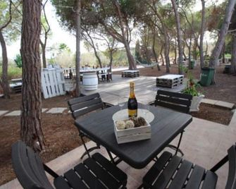 Doro Two-room Apartment In Full Relaxation - Air-conditioned - Wifi - Marzamemi - Patio