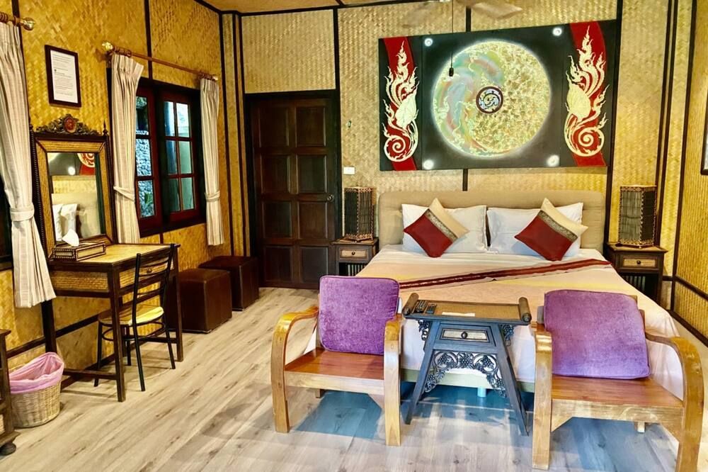 هومستاي شيانج راي