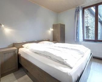 Appart hotel Au Pied de Vigne - Vresse Sur Semois - Bedroom