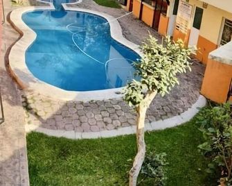 Hotel Plateados Oaxtepec - Oaxtepec - Басейн
