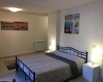 L'ulivo - Levanto - Bedroom
