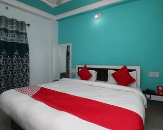 Hotel J. B Palace - Rāmgarh - Habitación