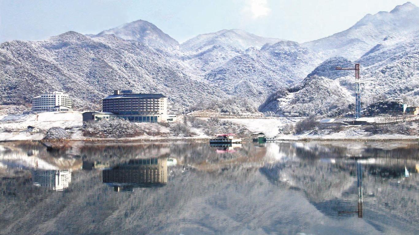 Cheongpung Resort