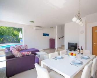 Graziani by Interhome - Krk - Salle à manger