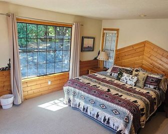 Historic Reagan Ranch Enjoyable 2-bedroom 'The Buffalo' house in Murrieta - Murrieta - Ložnice