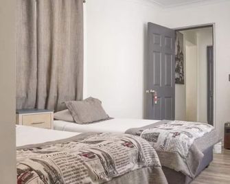 Hotel El Rosedal - Santiago del Cile