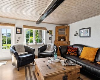 Holiday Home Gerwendil - 17km from the sea by Interhome - Højer - Sala de estar