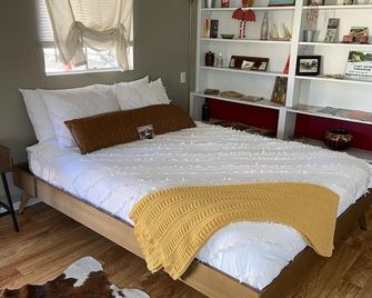 The Hollywood Cowboy - Tombstone - Habitación