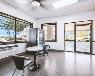 Americas Best Value Inn Beeville - Beeville