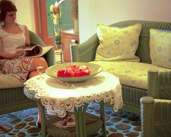 Seehotel OFF - Meersburg