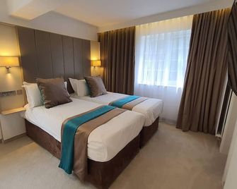 Remont Oxford Hotel - Oksford - Sypialnia