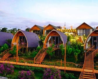 Eva Village - Gia Nghia - Building