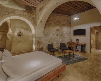 Solem Cave Suites - Urgup - Ložnice