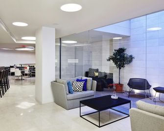 Hotel Palladium - Palma de Mallorca - Lobby