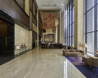 HeeFun Apartment GZ -Poly World Trading Center-walking distance to Canton Fair - Guangzhou - Lobby