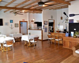 Capitan Max B&B - Puerto Ayora - Nhà hàng