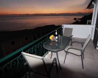 Corfu Island Apartment 147-150 - Glyfada - Balcony