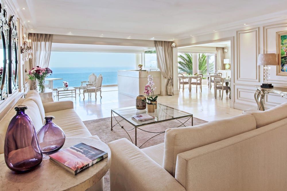 The Clarendon - Bantry Bay - Città del Capo
