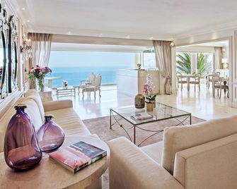 The Clarendon - Bantry Bay - Città del Capo