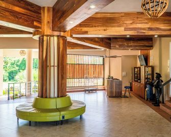 Parador El Faro - Aguadilla - Lobby