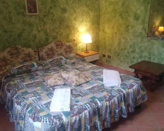Apartment 3 Km From San Gimignano - San Gimignano - Chambre