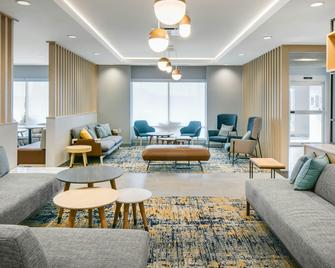 TownePlace Suites by Marriott Oconomowoc - Oconomowoc - Лаунж
