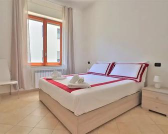 Yourhome - New Suite Sorrento - Sorrento