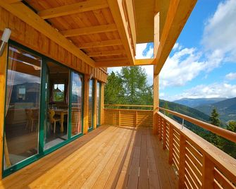 Chalet #1 with IR-sauna, indoor whirlpool and outdoor whirlpool - Turrach - Balcon