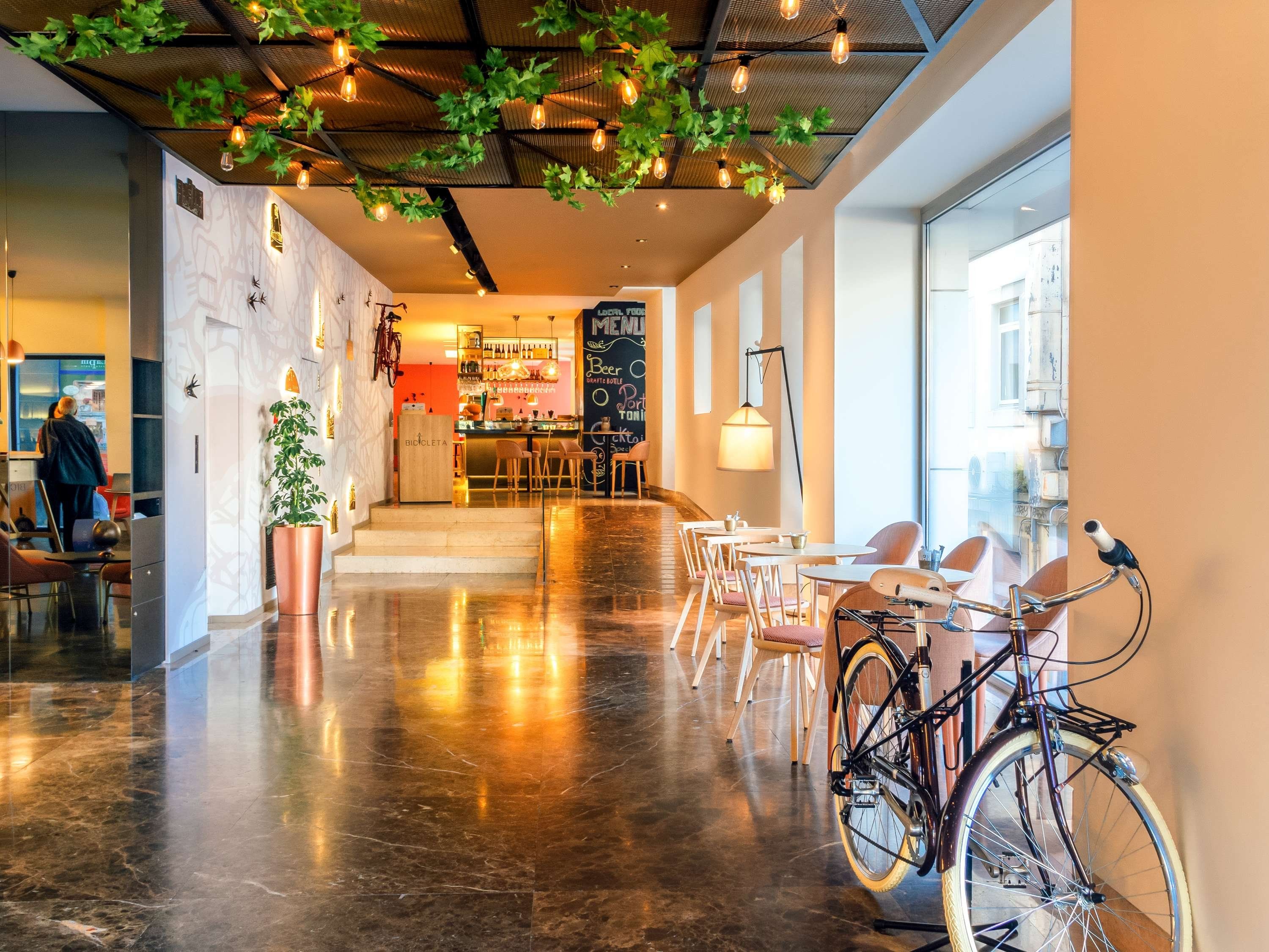 مركيور بورتو سينترو سانتا كاتارينا - بورتو - ردهة