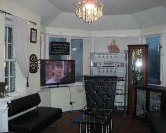Lynebank House Hotel, Bed & Breakfast - Carlisle