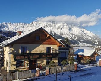 Vesna S Home - Öblarn - Edificio