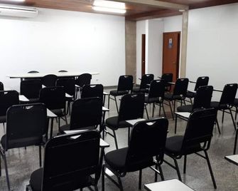 Hotel Sol da Praia - Vitória - Sala de reuniões