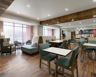 Hampton Inn Oakhurst-Yosemite - Oakhurst - Restaurant
