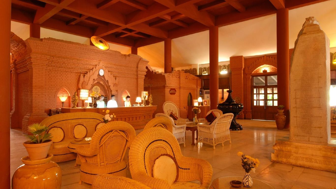 Kma Bagan Hotel River View