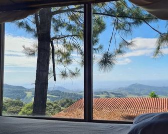 Cabañas Don Camilo Lodge - Santa Elena - Balkon