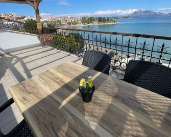 Veziroglu Apart - Datca - Balkon